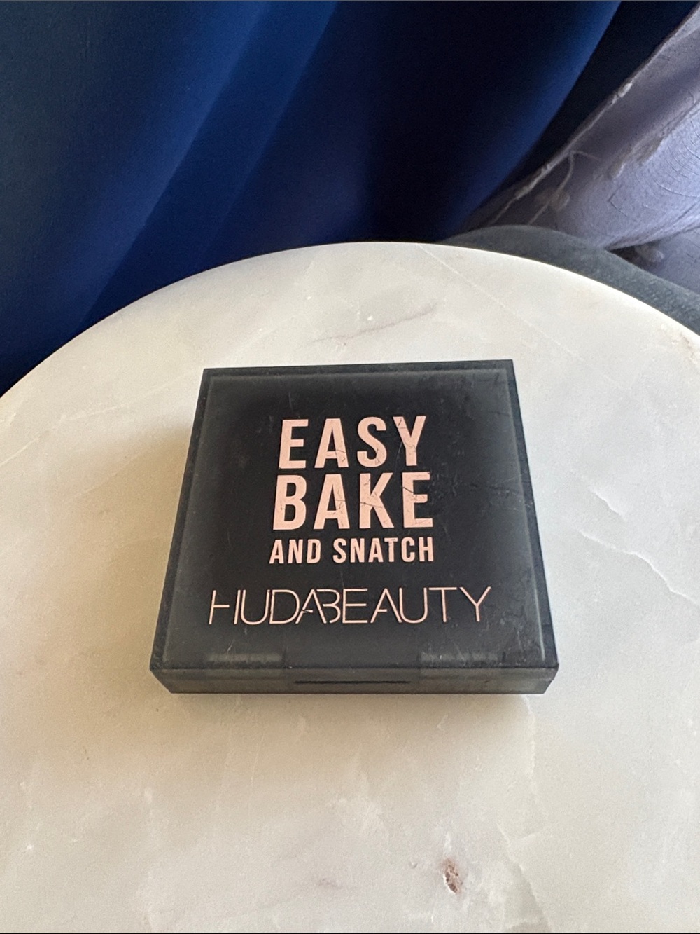 HUDA BEAUTY Easy Bake And Snatch Face Powder ✨NWOB✨